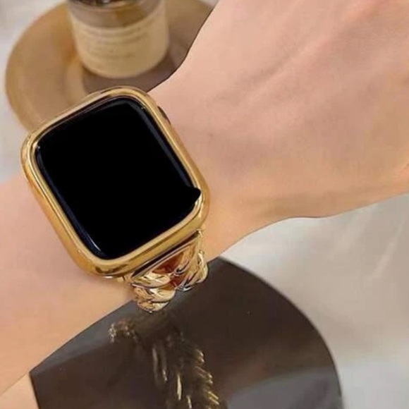 NWT Gold Chain Apple Watch Band Stainless Steal Size 38/40/41 - Picture 5 of 6